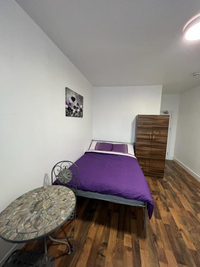 Hotel Woodgreen House Londra Esterno foto